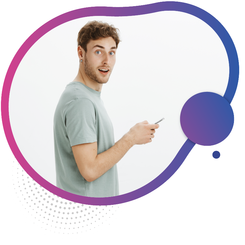 A man holding a smartphone with a speech bubble, symbolizing active communication using a prepaid eSIM in Australia, ideal for tourists.