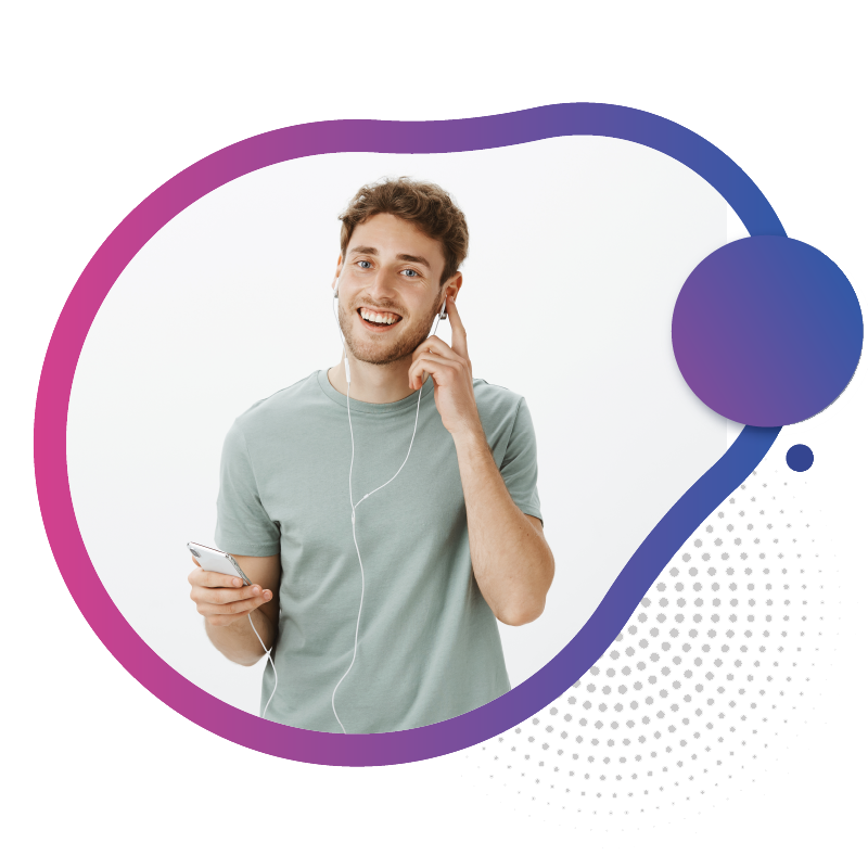 A man holding a smartphone with a speech bubble, showing he's actively communicating - ideal for travelers using a prepaid eSIM in Australia.
